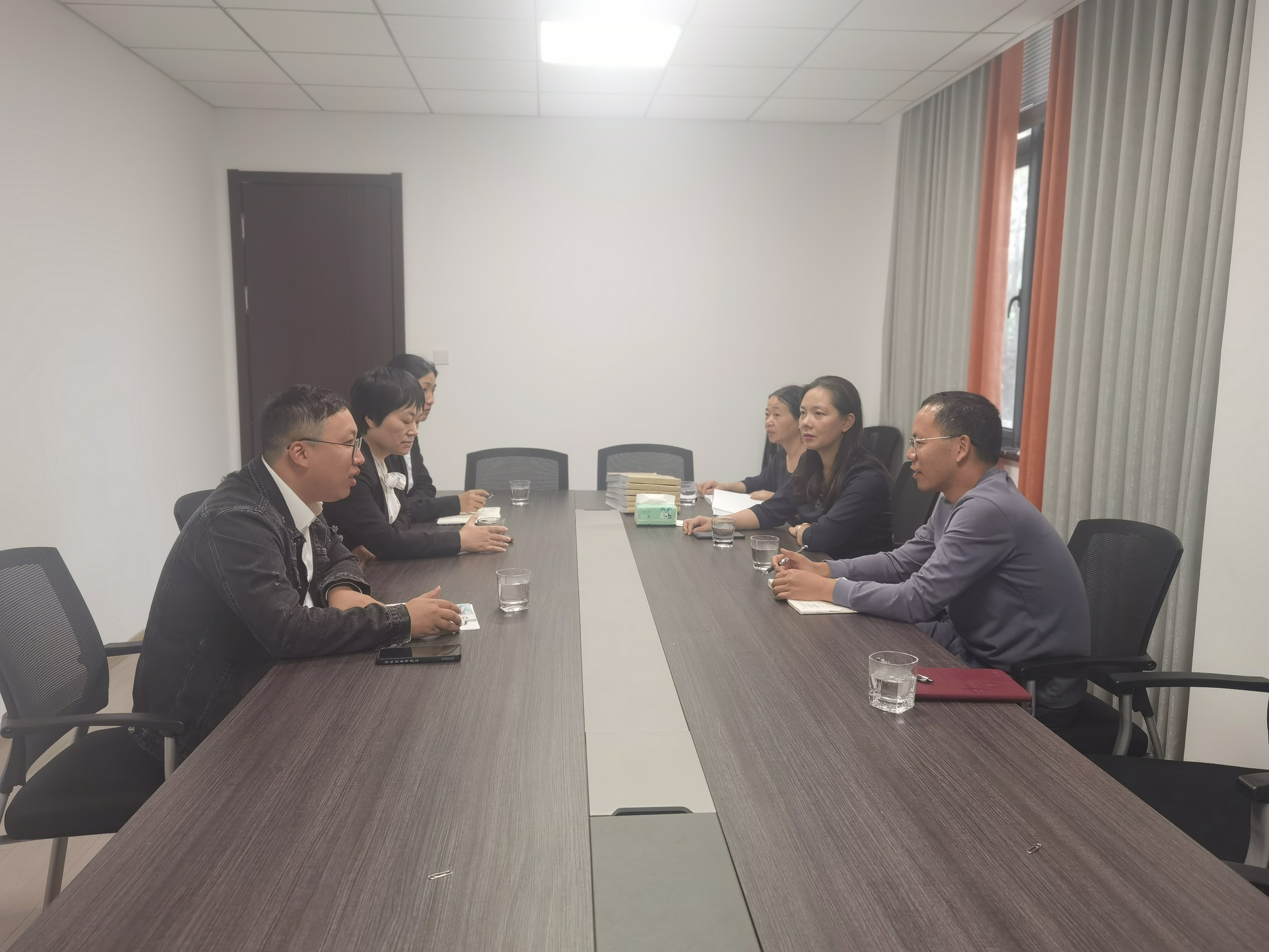 馨月灣財務檢查交流現(xiàn)場.jpg